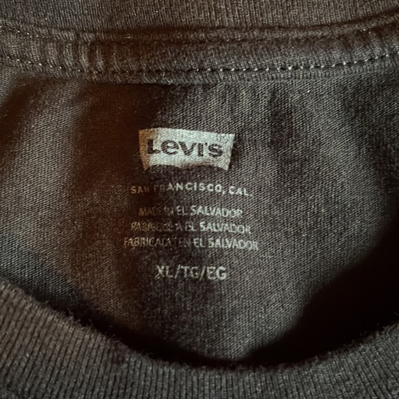 Levi T-Shirts size X-Large one white with camo the other black with red - Picture 2 of 7